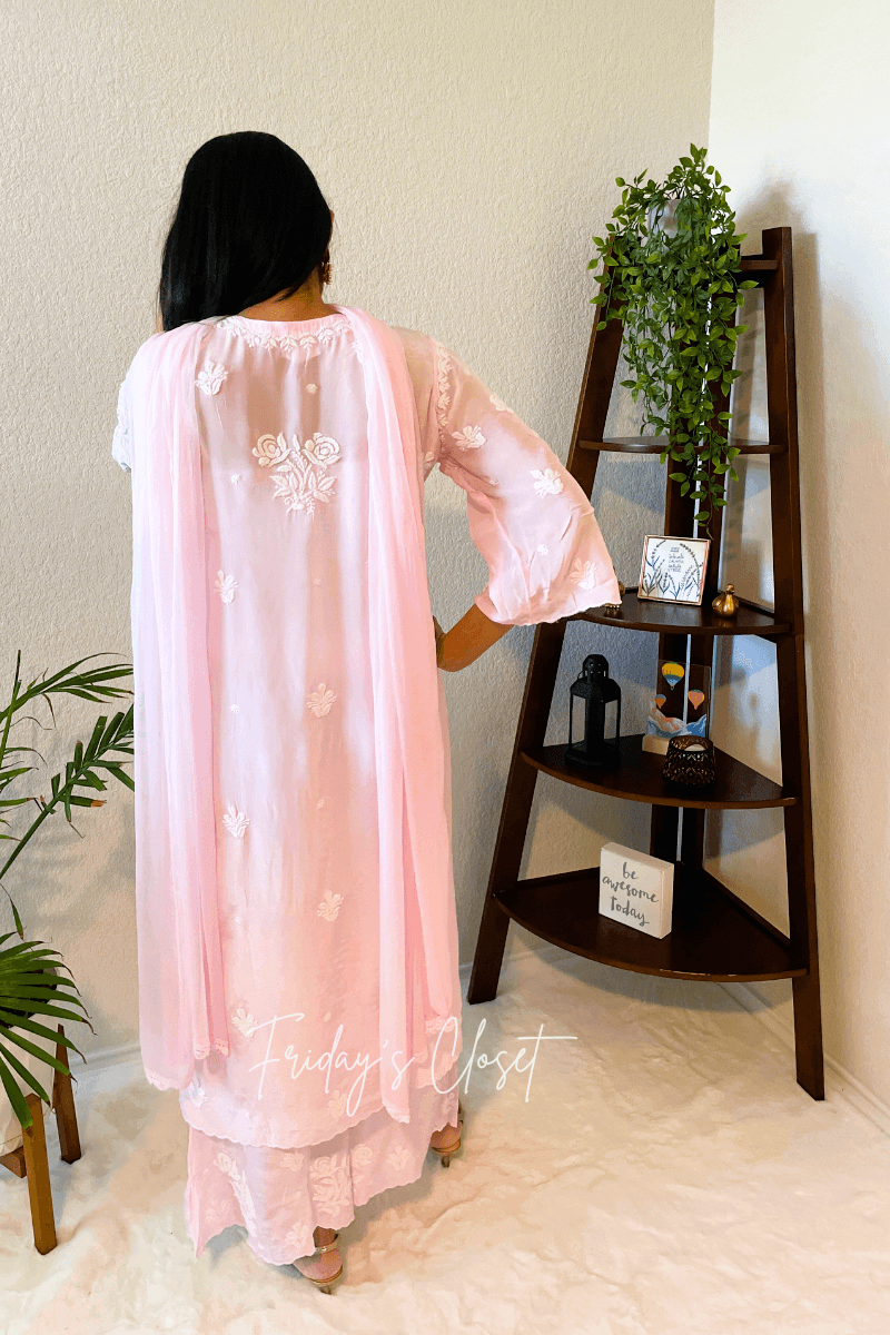 Pure Crepe Scallop Rose Motif Kurta Set - Friday's Closet